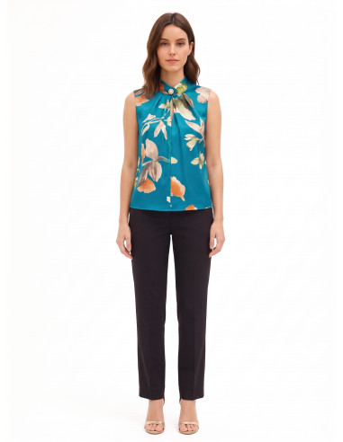Blouse trapèze en satin fleuri avec bouton bijou Rinascimento