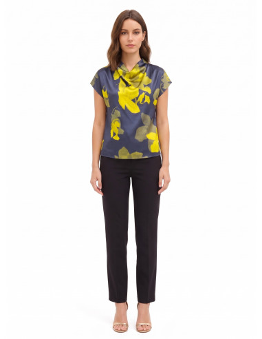 Blouse fluide en satin fleuri à encolure drapée Rinascimento