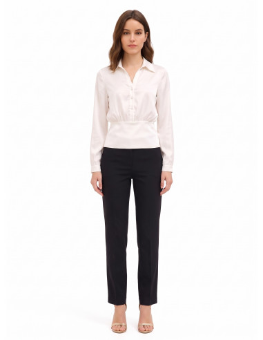 Blouse en satin avec encolure en V et boutons assortis Rinascimento
