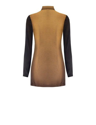 Getailleerde lange satijnen blouse met V-hals en strik Rinascimento
