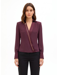 Getailleerde blouse van georgette met V-hals, satijnen kraag en schouderbandjes Rinascimento