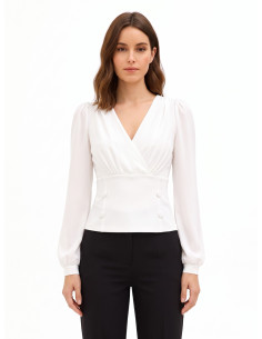 Getailleerde blouse van scuba-crêpe met een gekruiste V-hals en bijpassende knopen Rinascimento