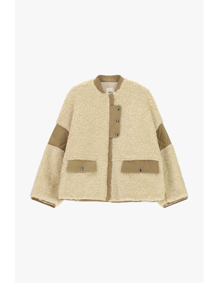 Veste Eco-Fourrure Courte Avec Empiècements Et Poches Dixie