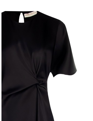 Robe longue en satin froncé sur un côté Rinascimento