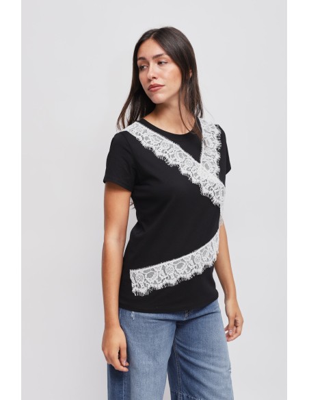T-shirt avec détails en dentelle Maryley