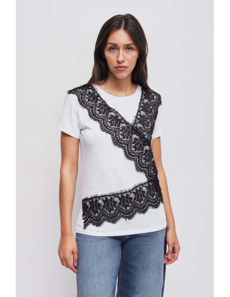 T-shirt avec détails en dentelle Maryley