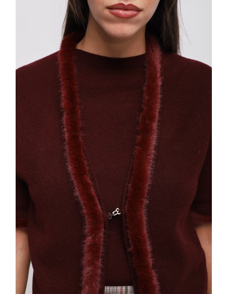 Gilet en maille avec détails en fausse fourrure Maryley