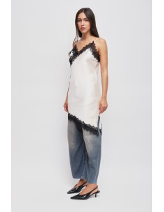 Robe satinée asymétrique en dentelle Maryley 2