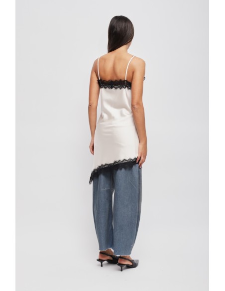 Robe satinée asymétrique en dentelle Maryley