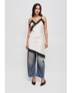 Robe satinée asymétrique en dentelle Maryley