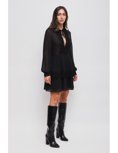 Robe courte avec dentelle Maryley