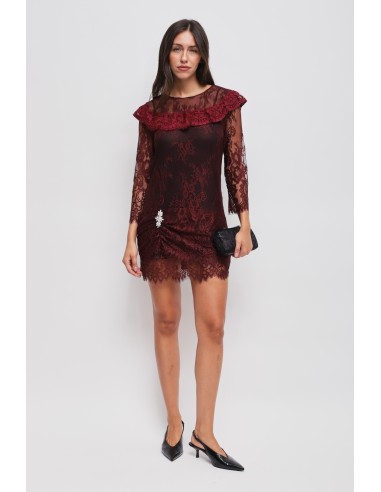 Mini-robe en dentelle avec détail bijou Maryley