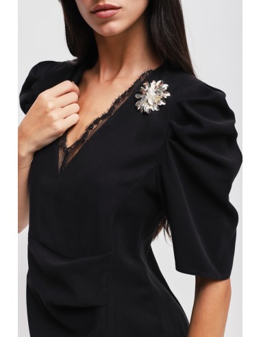 Robe courte drapée avec détails en dentelle Maryley