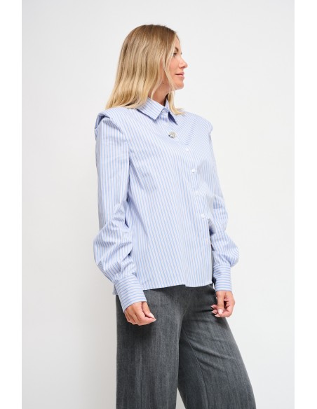 Chemise à épaules rembourrées et épingle à bijoux Maryley