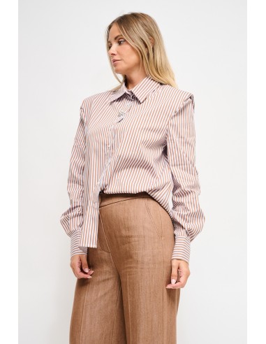 Chemise à épaules rembourrées et épingle à bijoux Maryley