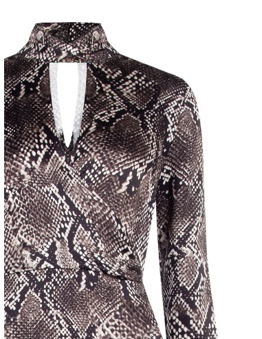 Robe courte évasée en satin effet python avec décolleté croisé Rinascimento