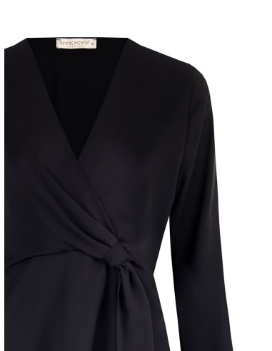 Blouse en satin mat avec décolleté en V croisé Rinascimento