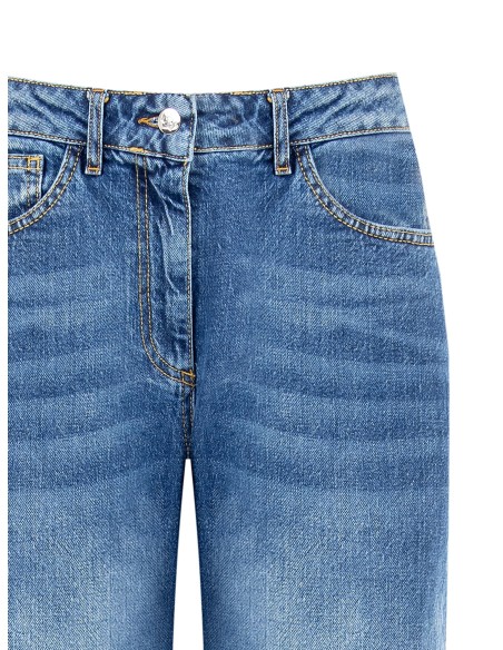 Jean straight avec étiquette logo sur la poche arrière Rinascimento