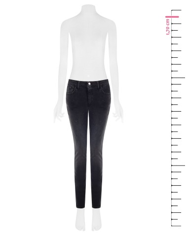 Jean skinny extensible avec strass et logo sur la poche arrière Rinascimento