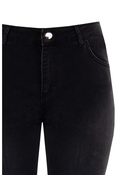 Curvy skinny jeans met strass op de achterzak van Rinascimento Curvy