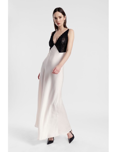 Robe longue Dixie avec empiècements en dentelle et fines bretelles