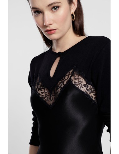 Robe longue avec empiècements en dentelle et manches longues Dixie