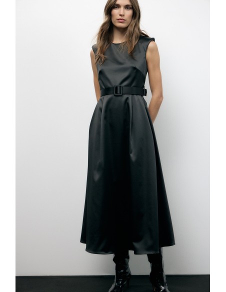 Robe longue avec ceinture et coupe évasée Dixie