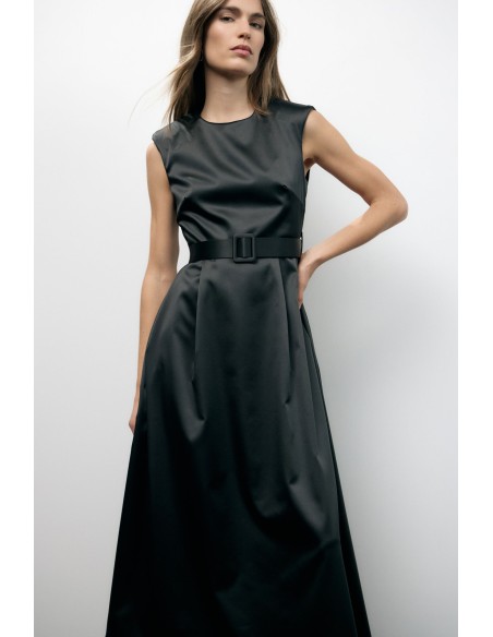 Robe longue avec ceinture et coupe évasée Dixie