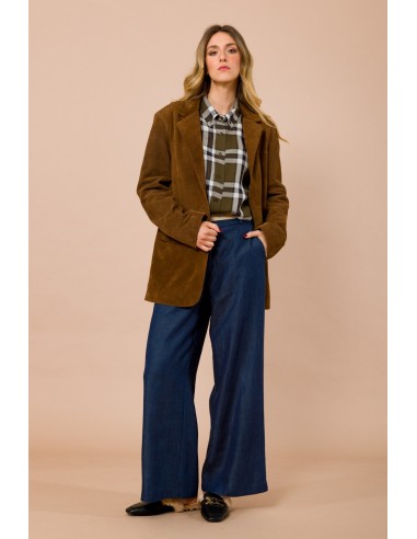 Maryley Vivid Cut Crust Jacket With Wing Pockets (veste en croûte à coupe vive avec poches latérales)