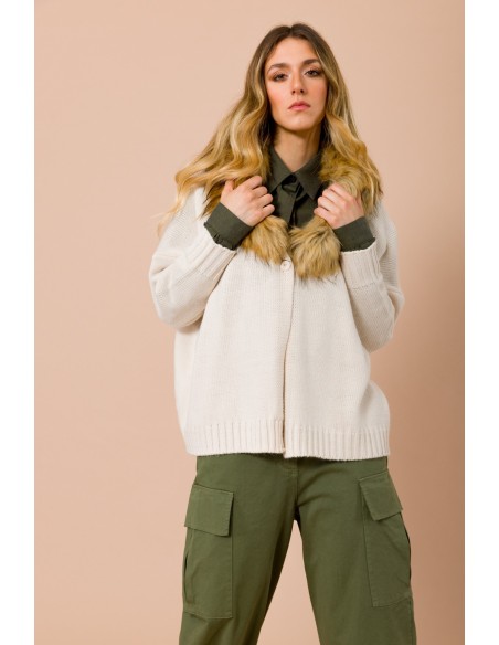 Maryley - Cardigan à col en V en fausse fourrure détachable
