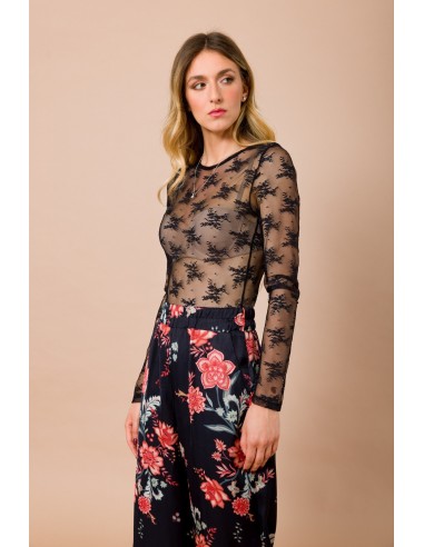 Kanten body met ronde hals, slim fit, lange mouwen Maryley