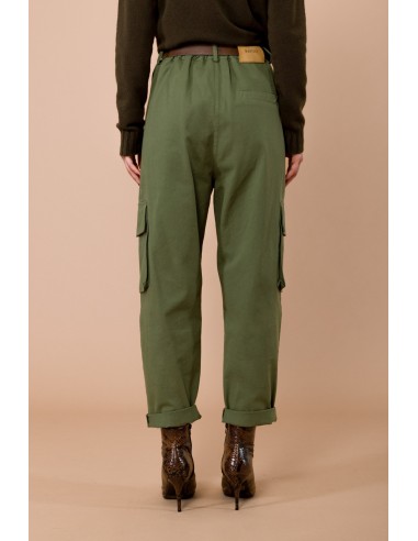 Pantalon cargo avec ceinture élastiquée à l'arrière et ceinture assortie Maryley