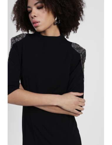 Robe courte avec bretelles ornées de bijoux appliqués Dixie