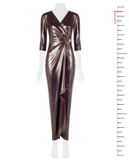 Robe longue drapée en satin, ornée d'un bijou et décolletée en V Rinascimento