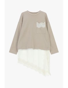 Korte jurk met asymmetrische zoom en kant Dixie