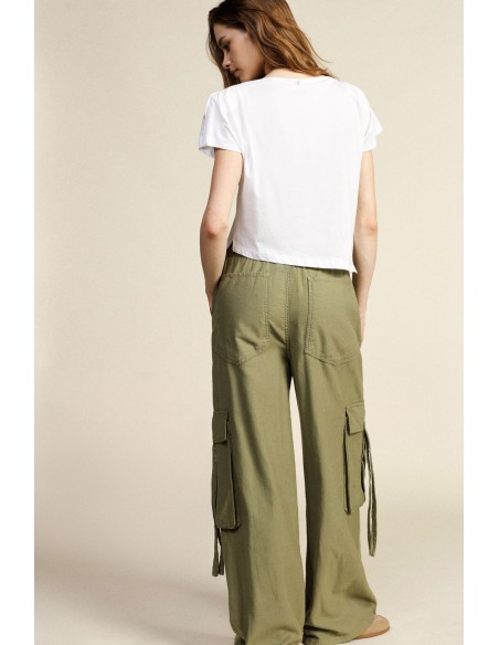 Pantalon palazzo cargo à poches latérales et cordon de serrage Dixie