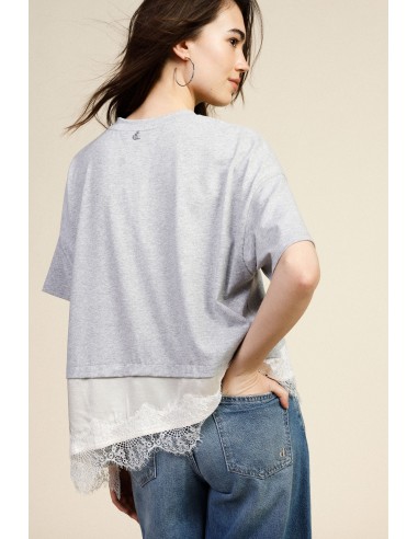 Asymmetrisch cropped T-shirt met kanten rand Dixie