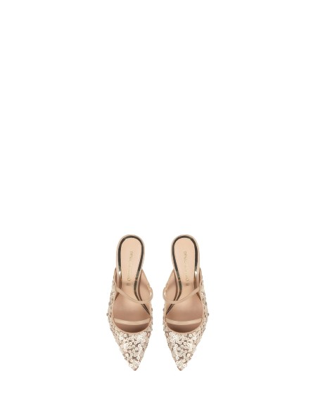 Escarpins ouverts recouverts de paillettes avec double bride
