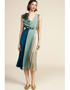 Robe mi-longue plissée sans manches avec application Dixie