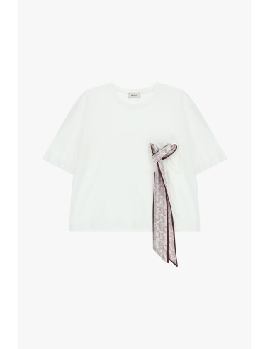 T-Shirt Boxy Fit avec mouchoir décoratif Dixie