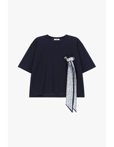 T-Shirt Boxy Fit avec mouchoir décoratif Dixie