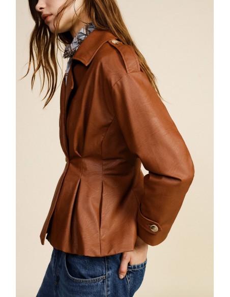 Korte double-breasted blazer met knopen en brede revers Dixie