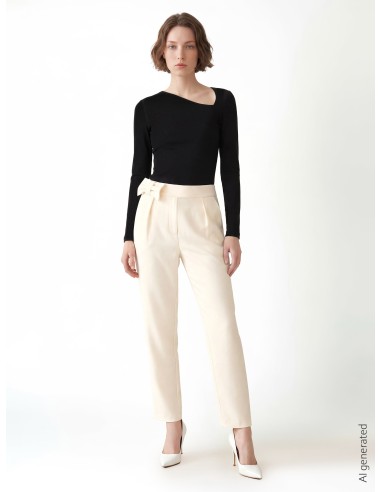 Top ajusté en mélange de coton à fines côtes avec décolleté asymétrique Rinascimento