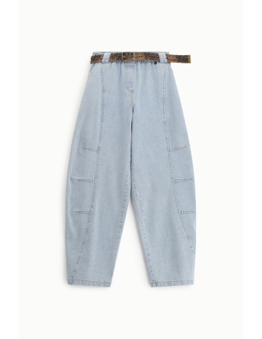 Jean balloon avec ceinture décorative à la taille