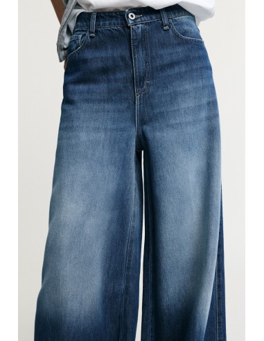 Jeans met wijde pijpen en hoge taille met vervaagd effect alstublieft