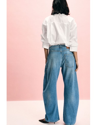 Wide-leg jeans met scheur en opgestikte zak, alstublieft
