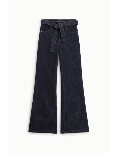 Flarejeans met een geknoopte riem en hoge taille, alsjeblieft