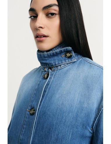 Denimjack met knopen en een ruime pasvorm, alstublieft