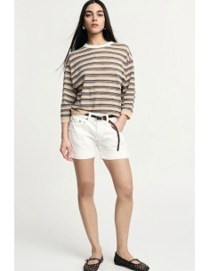 Short monochrome avec cinq poches et ourlets retroussés, s’il vous plaît