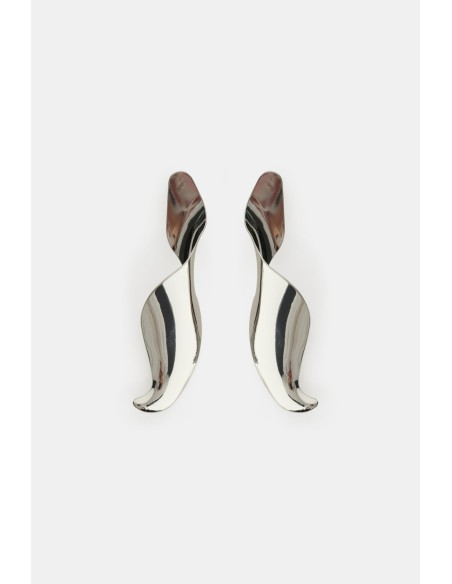 Boucles d’oreilles asymétriques effet vague brillante Dixie